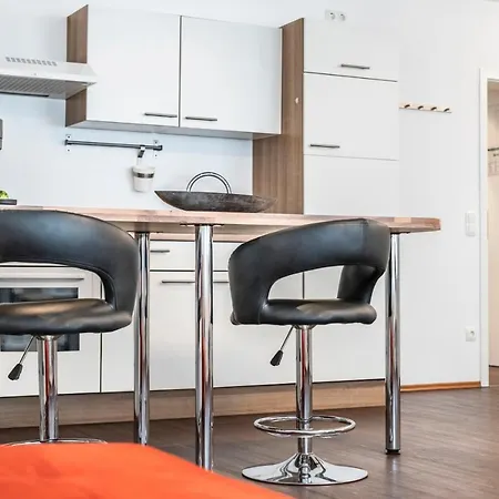 Little-italy Aparthotel